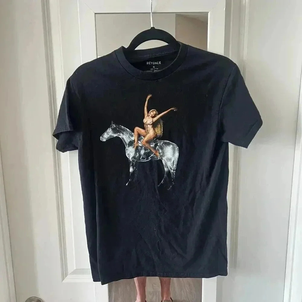 432 Beyonce Renaissance Box Set Pose #4 Shirt Size Small Color Black - Picture 3 of 6